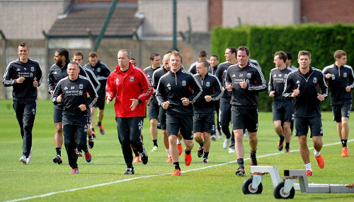 Score90排皇马+巴黎阵容：维尼修斯、姆巴佩、登贝莱三叉戟