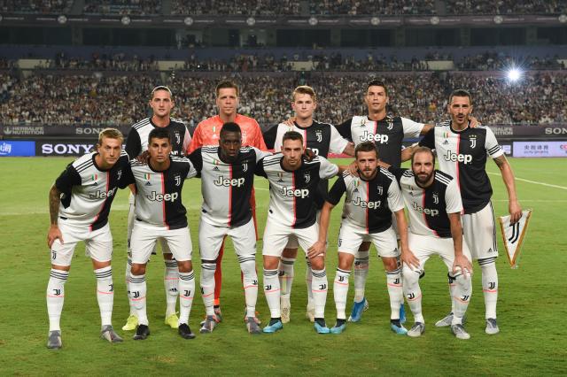 她是海港小球迷，女高中生与海港的故事