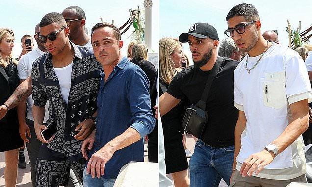 吉尔摩社媒晒照：手术成功，康复之路开始