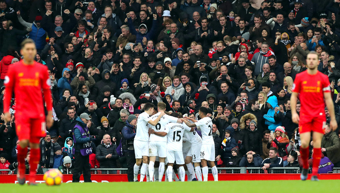 脚踝再次被晃没了