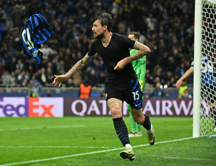 利物浦对罗德里戈兴趣浓厚，其连续31场未进球创纪录，皇马愿以高价出售。