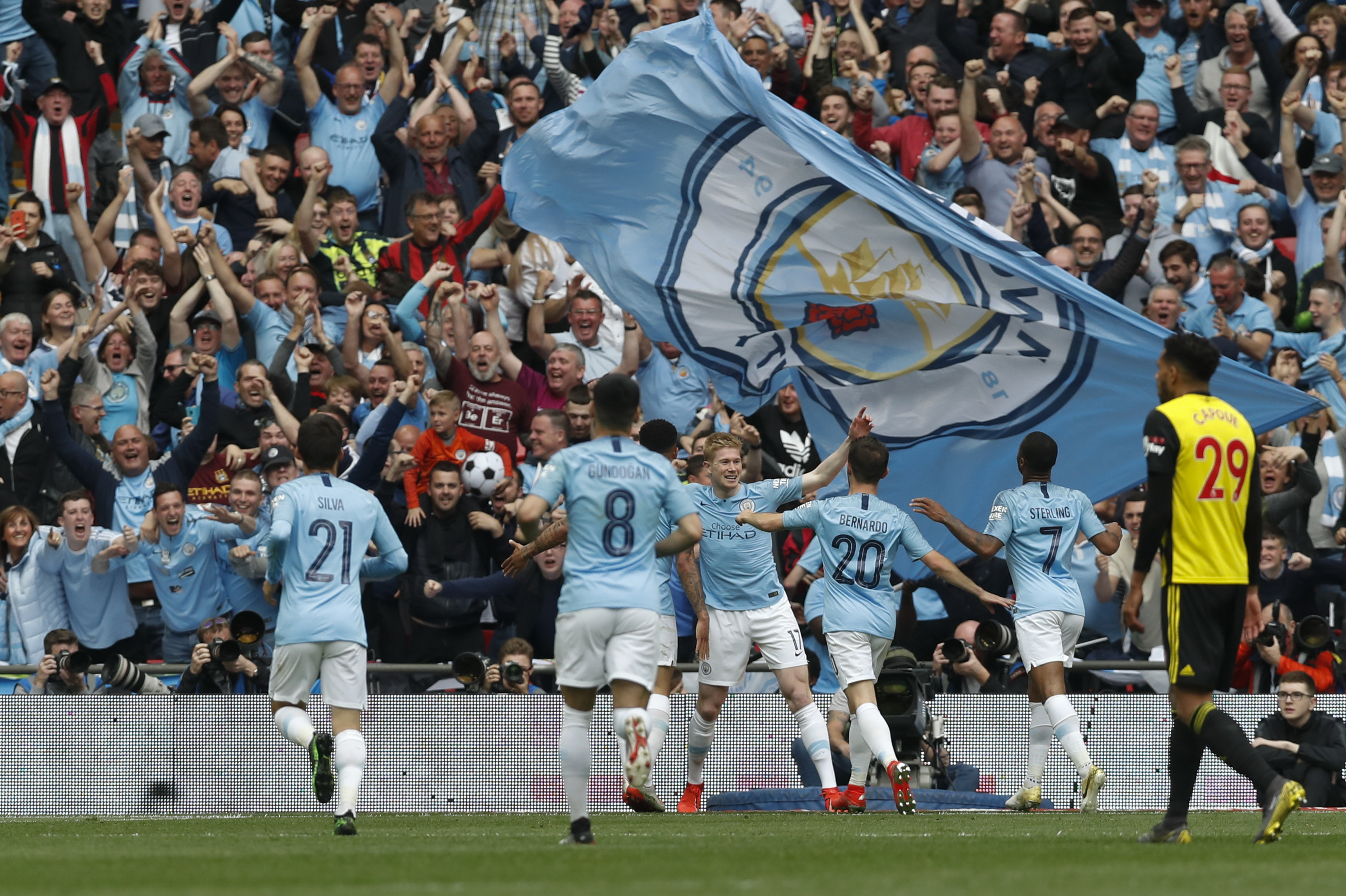 博彩公司心理健康日假政策实施