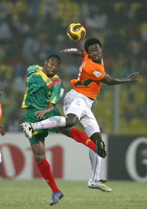 看完辽宁耻辱输江苏，再看看广东！你才知道杜锋和朱芳雨多伟大