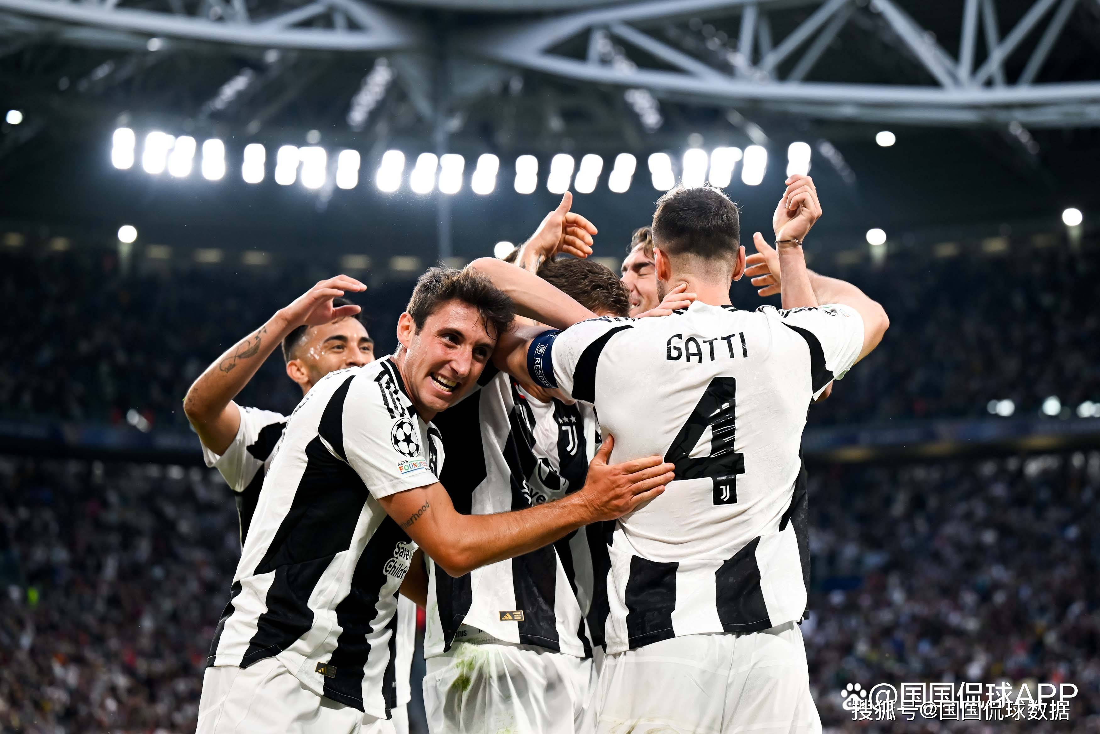 C罗和利雅得胜利将达成两年续约，会引发哪些连锁反应？