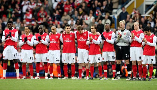 马内：范加尔在曼联想签我但没承诺出场时间，渣叔给了我承诺